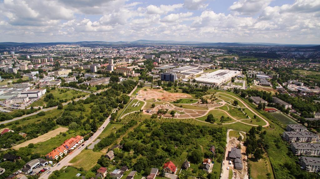 Hotel Karczowka เคียลเซ ภายนอก รูปภาพ